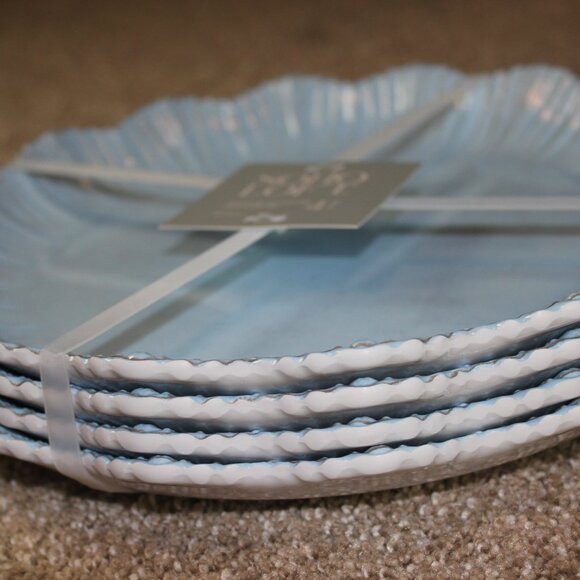 Soho Loft Dinner Plates Light Blue Scalloped Edge Melamine 11" Set of 4 NWT - Picture 5 of 6